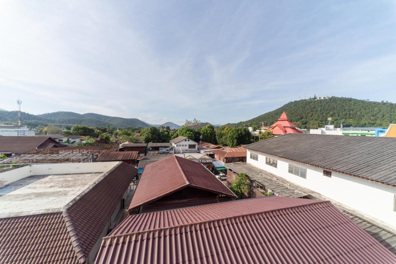 Saiyud Hostel Mae Hong Son Exteriör bild